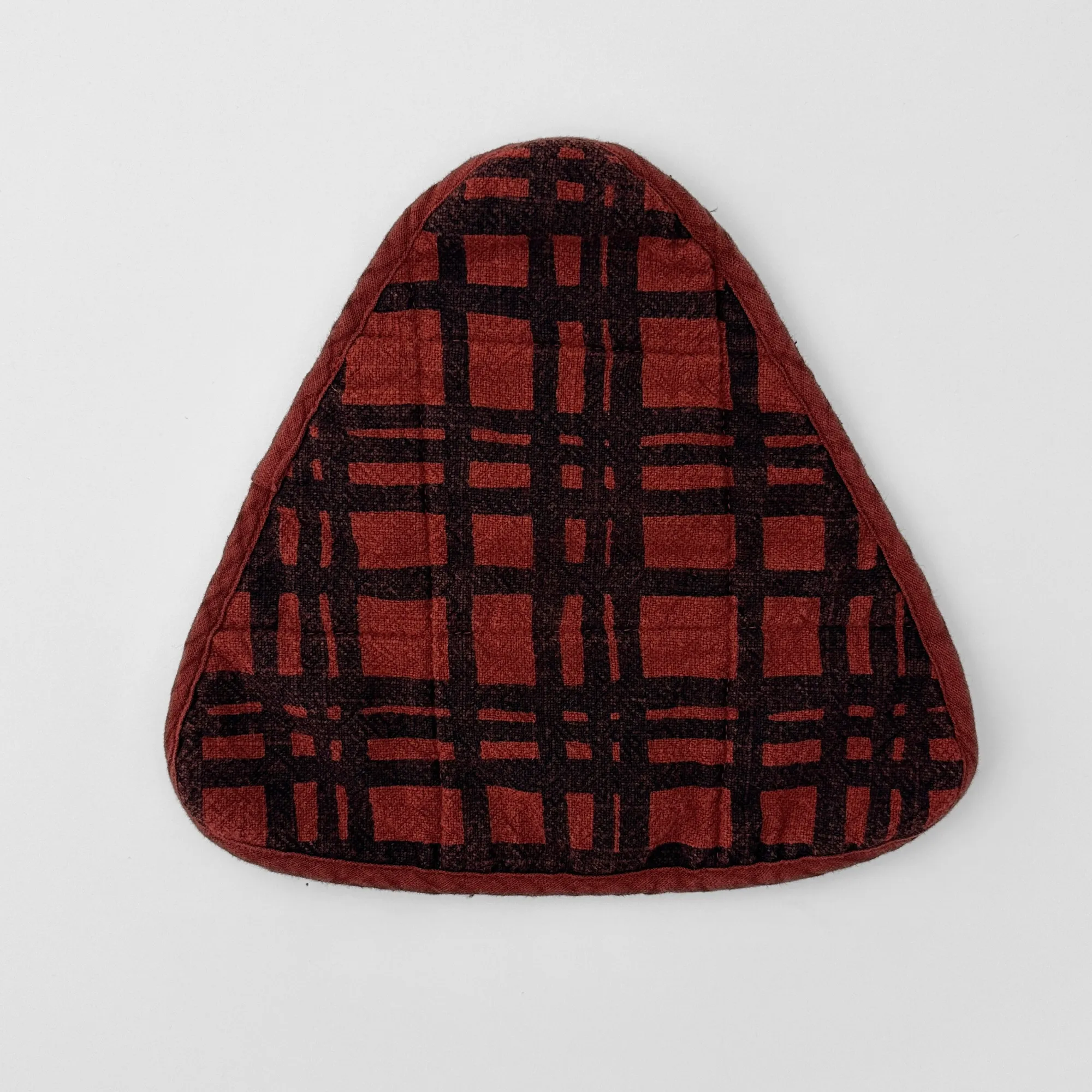 Triangle Potholder - Darby - Midnight - Clove