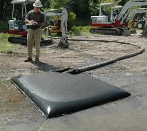 Ultra-Dewatering Bag Oil & Sediment Model