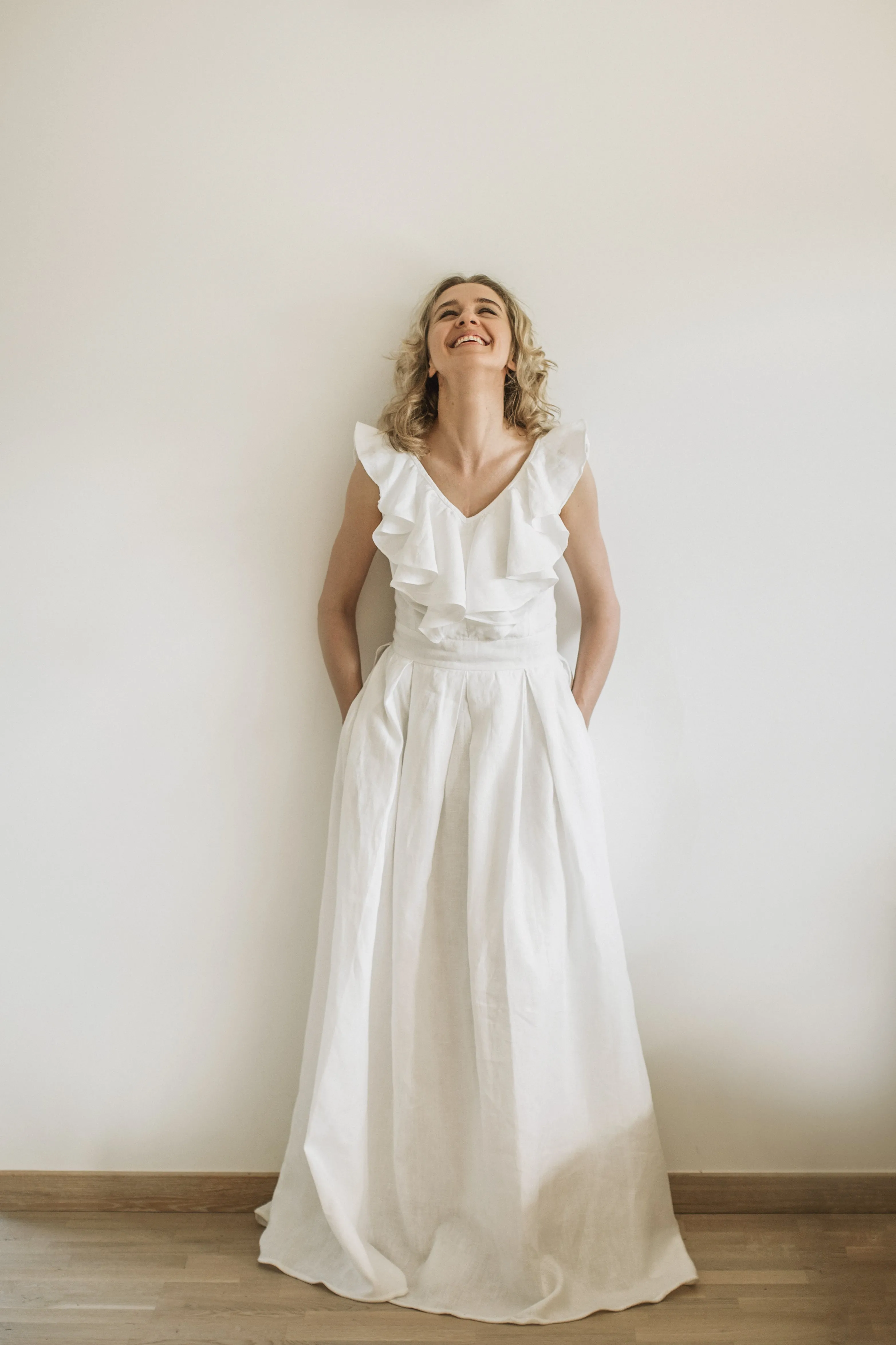V-Back Linen Wedding Dress