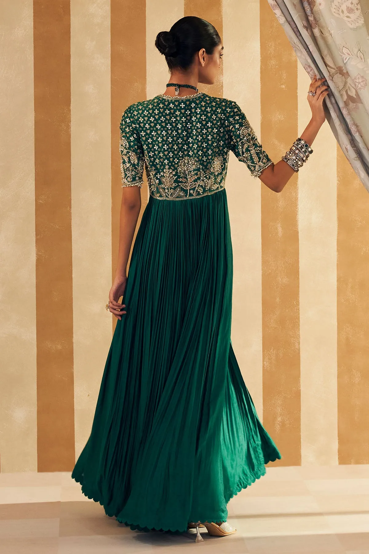 Zarqaa Anarkali set